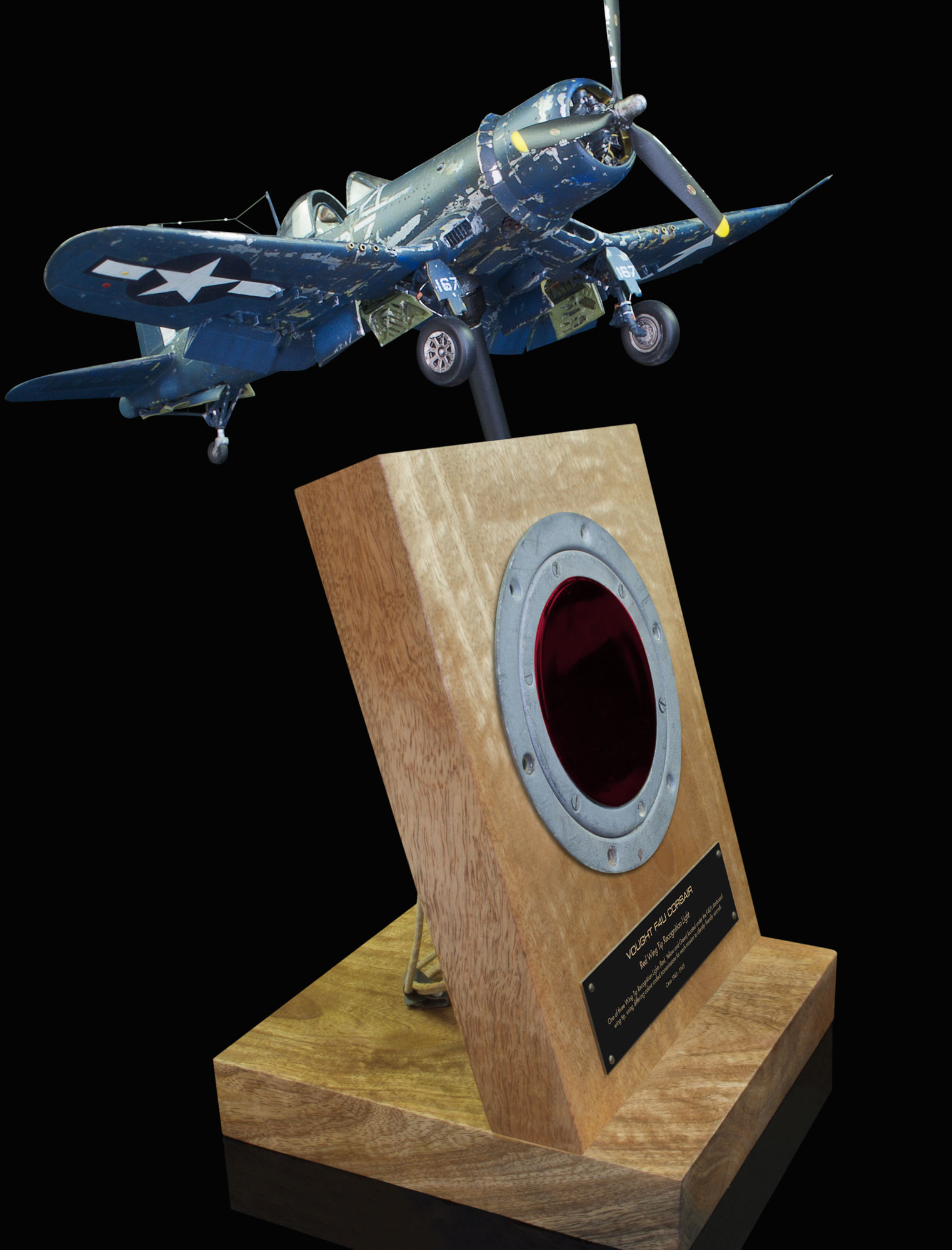 VOUGHT F4U CORSAIR, WWII RED WINGTIP RECOGNITION LIGHT